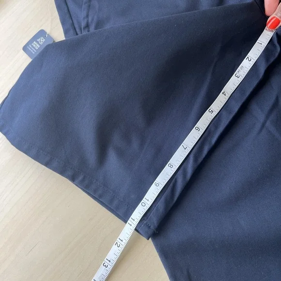 IZOD Flat Front Shorts Boys Size 16 Navy Blue Natural Stretch School Uniform 2pk - Picture 5 of 6